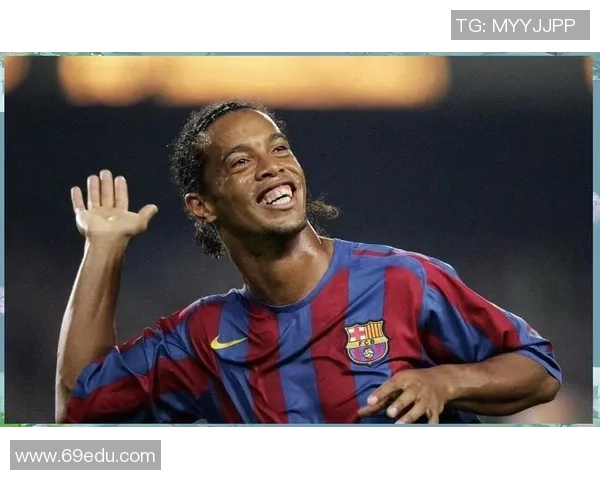 游走足球明星揭秘他们的传奇故事与场上风采 游走足球明星揭秘他们的传奇故事与场上风采